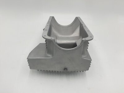 CIH Rennsport Aluminium Ölwanne m. 5,5l Fassungsvermögen